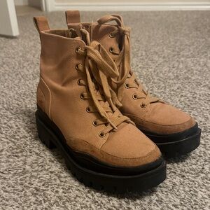 Vionic Tan Lace-Up Combat Boots